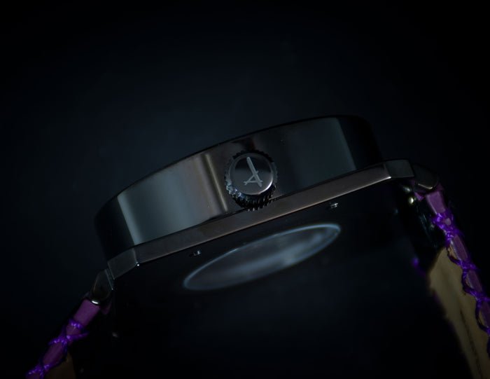 Achtung Classic Pave Black / Purple