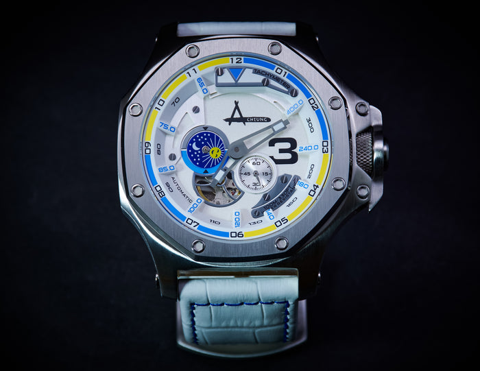 Achtung Turbo3/ Silver and White