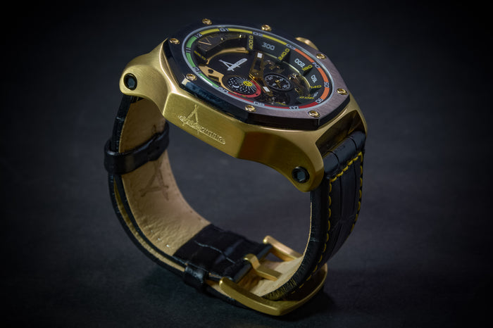 Achtung Turbo3/ Yellow Gold and Black