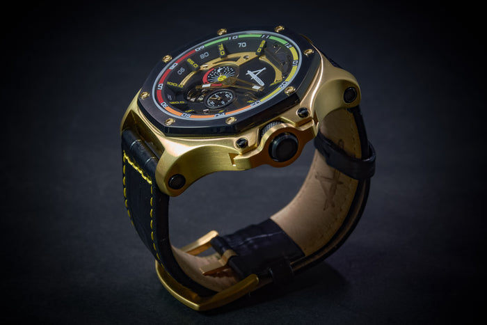 Achtung Turbo3/ Yellow Gold and Black