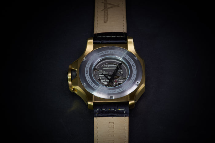 Achtung Turbo3/ Yellow Gold and Black