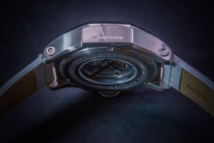 Achtung Turbo3/ Silver and White