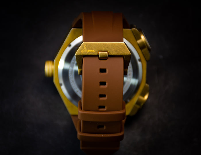 Achtung Metal/ Bronze