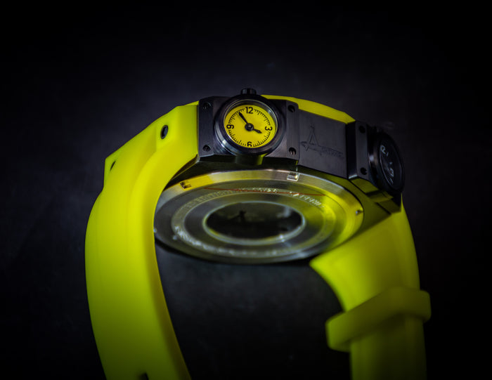 Achtung Metal/ Yellow