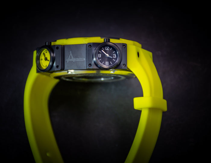 Achtung Metal/ Yellow