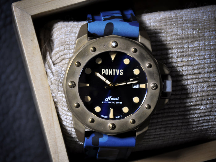 Pontvs Nessi/ Blue